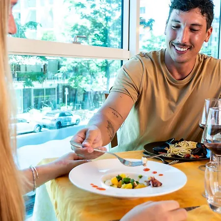 호텔 Metropol 가테오 아 마레