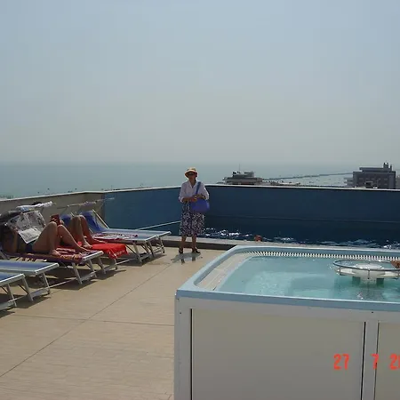 Hotel Metropol 3*