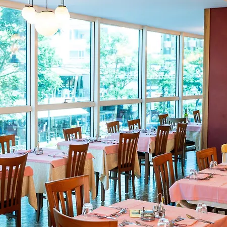 Metropol 3*