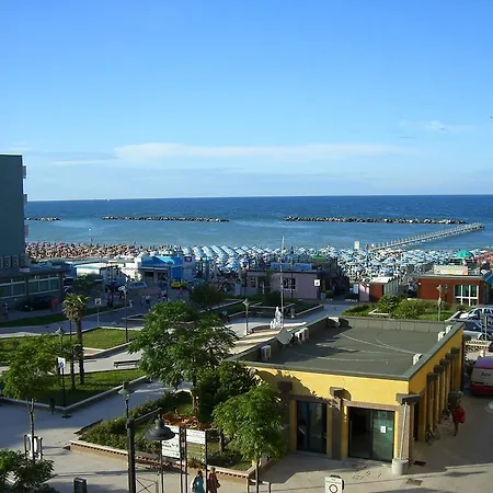 Metropol 3*